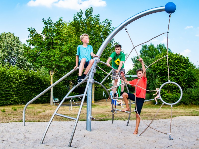 Inter-Play Spielplatzgeraete