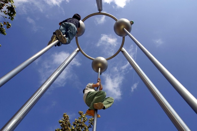 Inter-Play Spielplatzgeraete