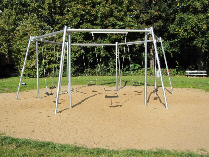 Inter-Play Spielplatzgeraete