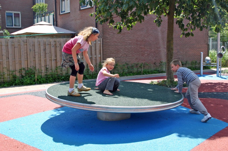Inter-Play Spielplatzgeraete
