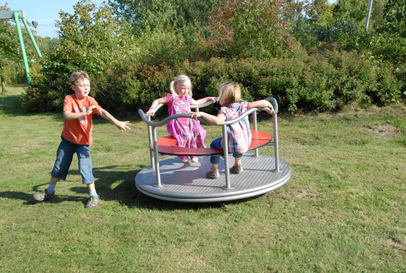 Inter-Play Spielplatzgeraete