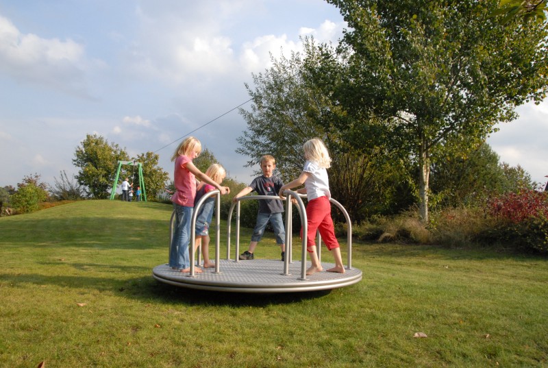 Inter-Play Spielplatzgeraete
