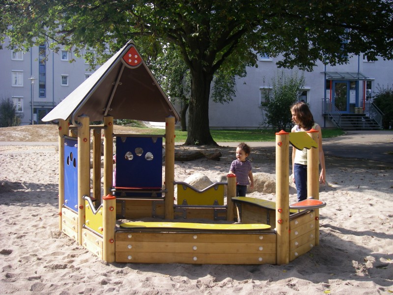 Inter-Play Spielplatzgeraete