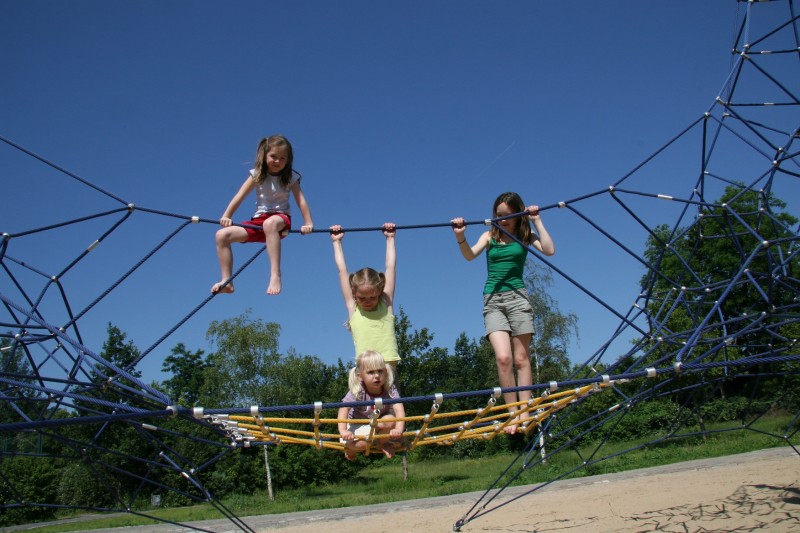 Inter-Play Spielplatzgeraete