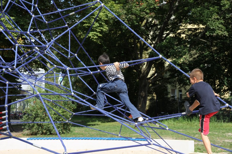 Inter-Play Spielplatzgeraete