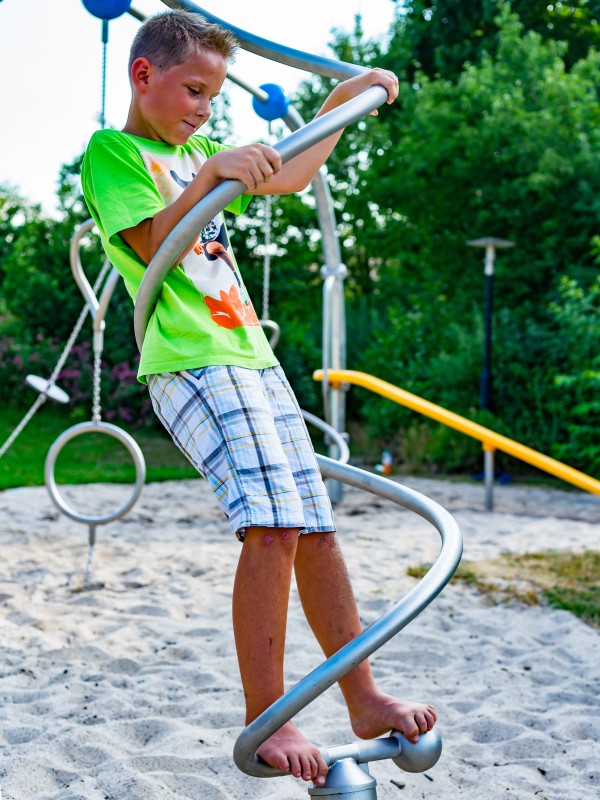 Inter-Play Spielplatzgeraete