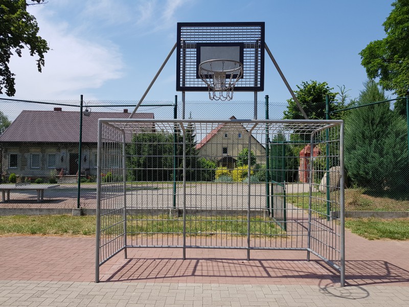 Inter-Play Spielplatzgeraete