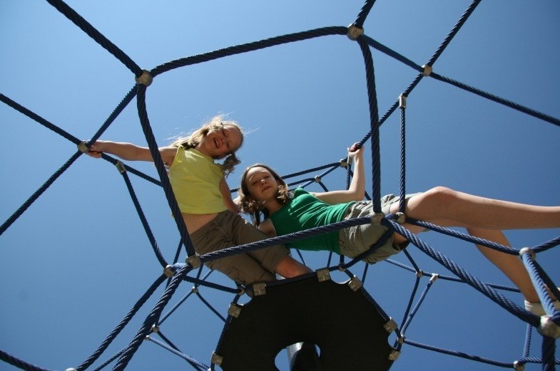 Inter-Play Spielplatzgeraete