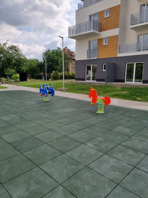 Inter-Play Spielplatzgeraete