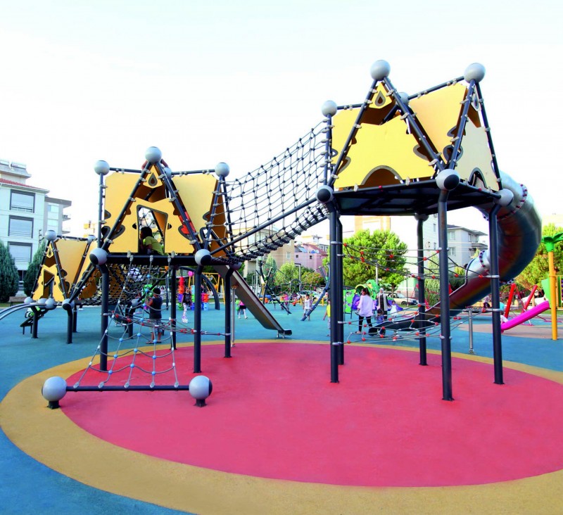 Inter-Play Spielplatzgeraete