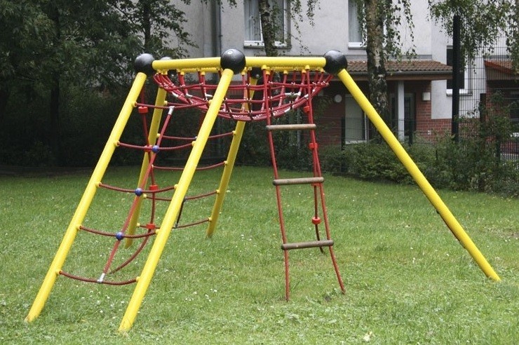 Inter-Play Spielplatzgeraete