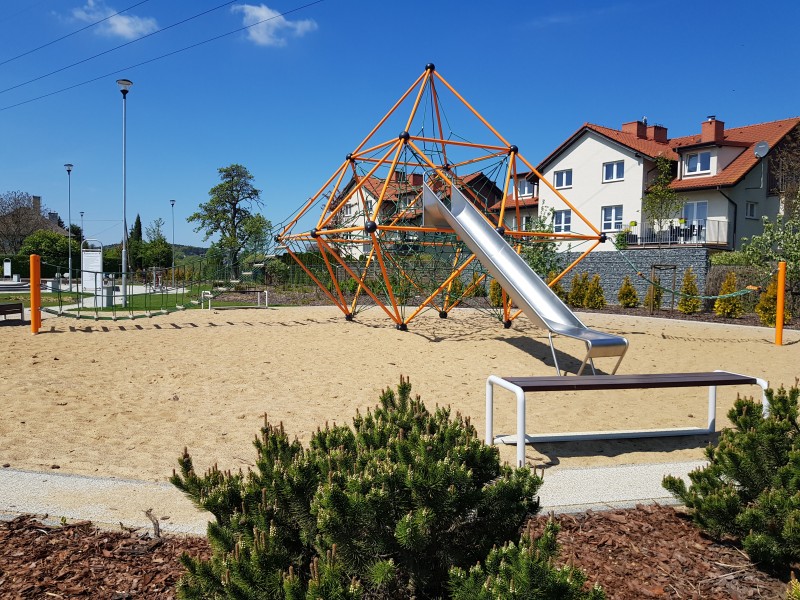 Inter-Play Spielplatzgeraete