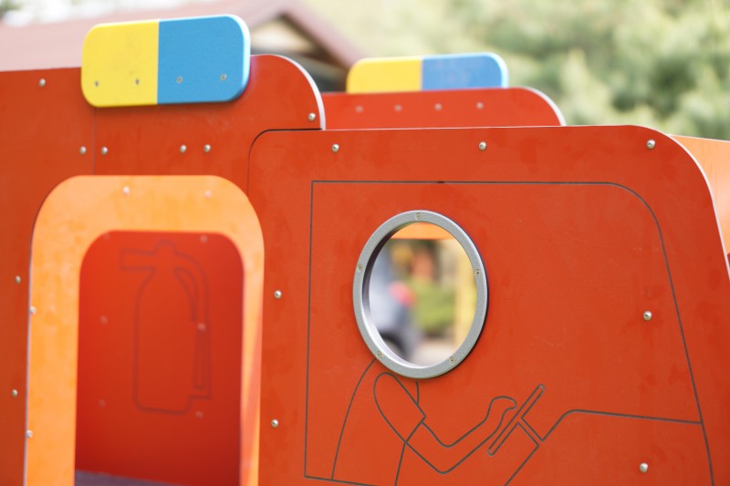 Inter-Play Spielplatzgeraete