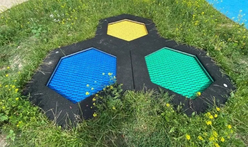 Inter-Play Spielplatzgeraete Products